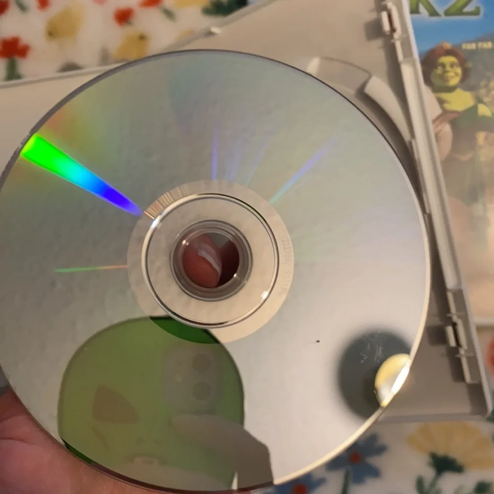 Shrek DVD Box Set - Picture 10 of 13